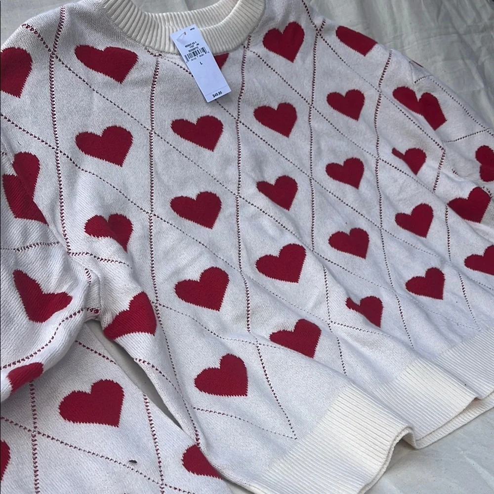 Gap Girl’s Cream Sweater with Red Heart Pattern